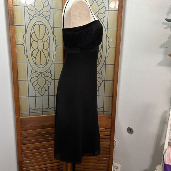 Ann Taylor LBD Pleated Top Spaghetti Strap Dress Size 4P - Picture 2 of 11